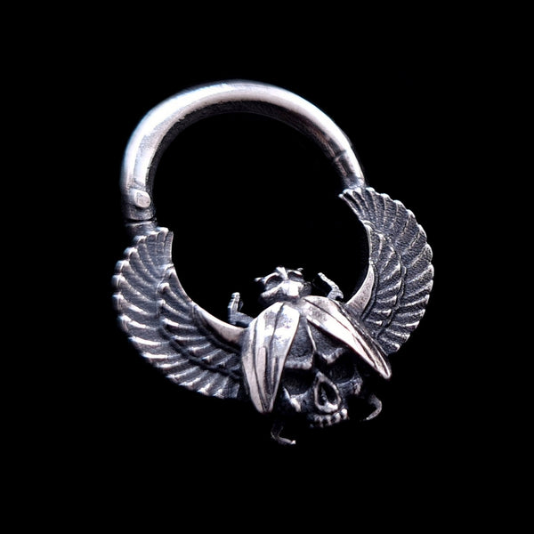 Skull Scarab septum ring