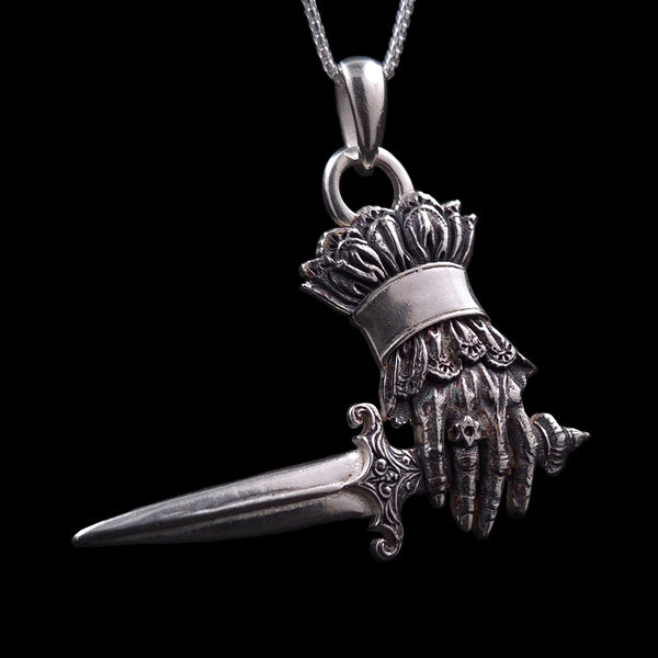 Judith & Holofernes pendant
