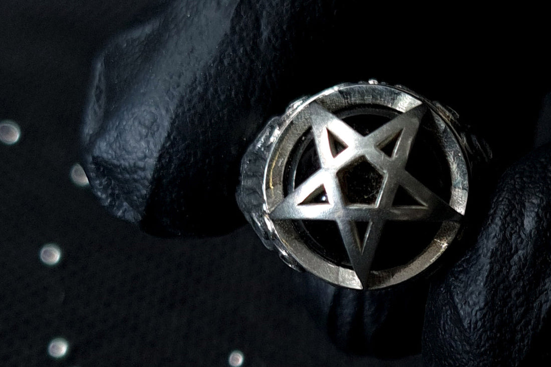 Capturing the void: The pentagram cage challenge