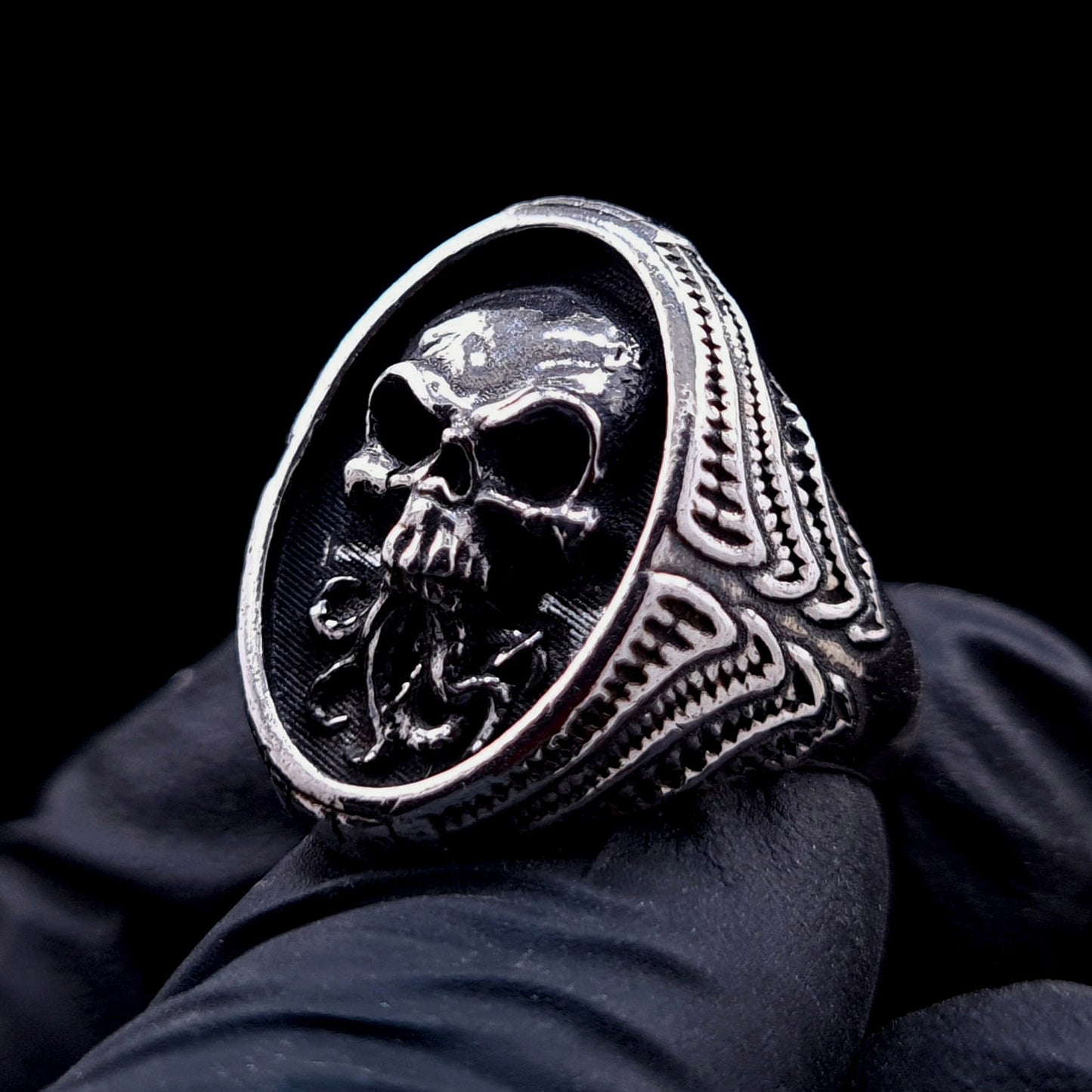 RBZ Jewelry Sterling Silver Tentacle Skull Signet Ring featuring a high-relief gothic skull with Cthulhu-inspired tentacles and bio-organic textured detailing on an oval face.