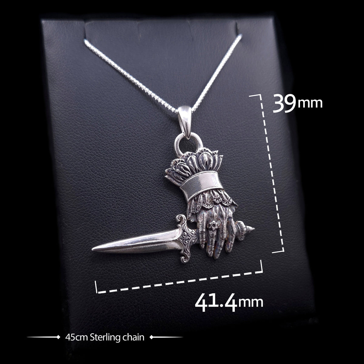 RBZ Jewelry Judith and Holofernes pendant dimensions: approx 39 mm high by 41.4 mm wide, with a 45 cm Sterling silver box chain