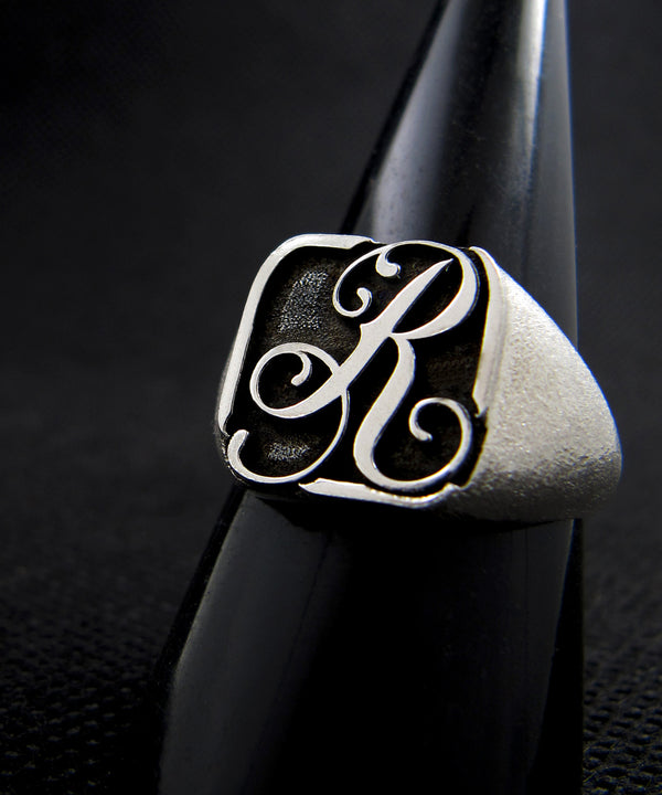 Letter "R" signet ring